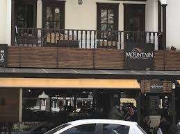Mountain Cafe & Bakery
